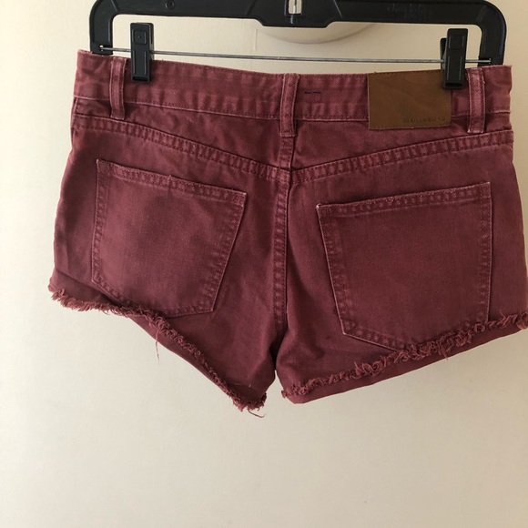 Billlabong Maroon high rise shorts - Picture 4 of 6